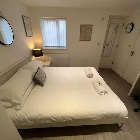 Appartement 2 Flat, 50m From Airbus