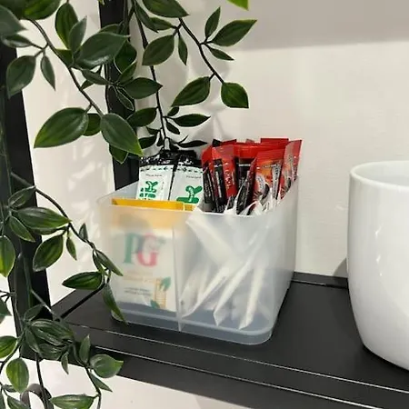 2 Flat, 50m From Airbus Bristol